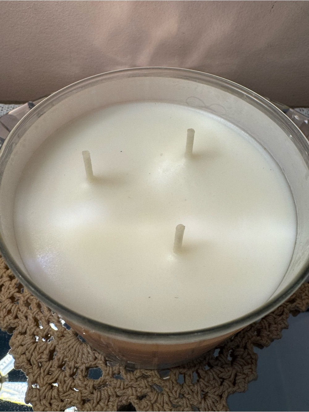 Goose Creek Peach Cobbler Ice Cream 3 wick Candle - Picture 2 of 4